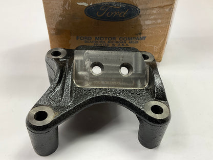 NEW - OEM Ford F5OY-6037-A Front Engine Motor Mount Bracket 1995-02 Continental