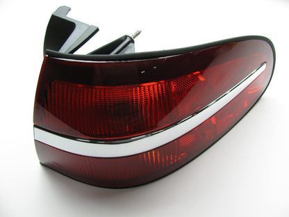 New OEM Ford F5OZ-13404-AA Right Tail Light Lamp For 1995-96 Lincoln Continental