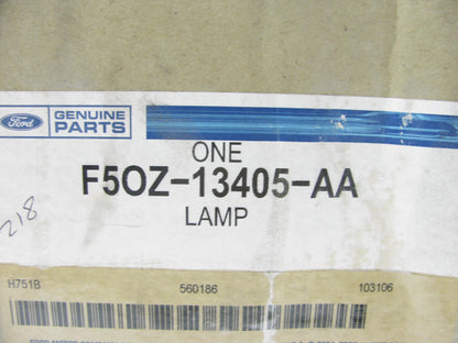 NEW OEM Ford F5OZ-13405-AA Left Drivers Side Tail Light Lamp 1995-96 Continental