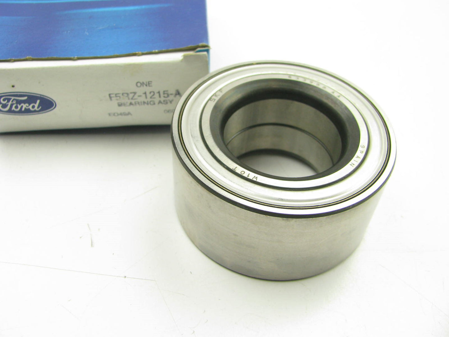 NEW GENUINE OEM Ford F5RZ-1215-A FRONT Wheel Bearing