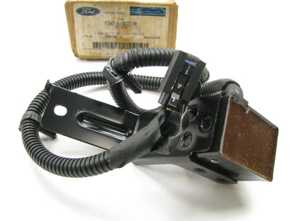 NEW GENUINE OEM FORD F5RZ-14B005-A Front Left Side Sensor 1995-1997 Contour