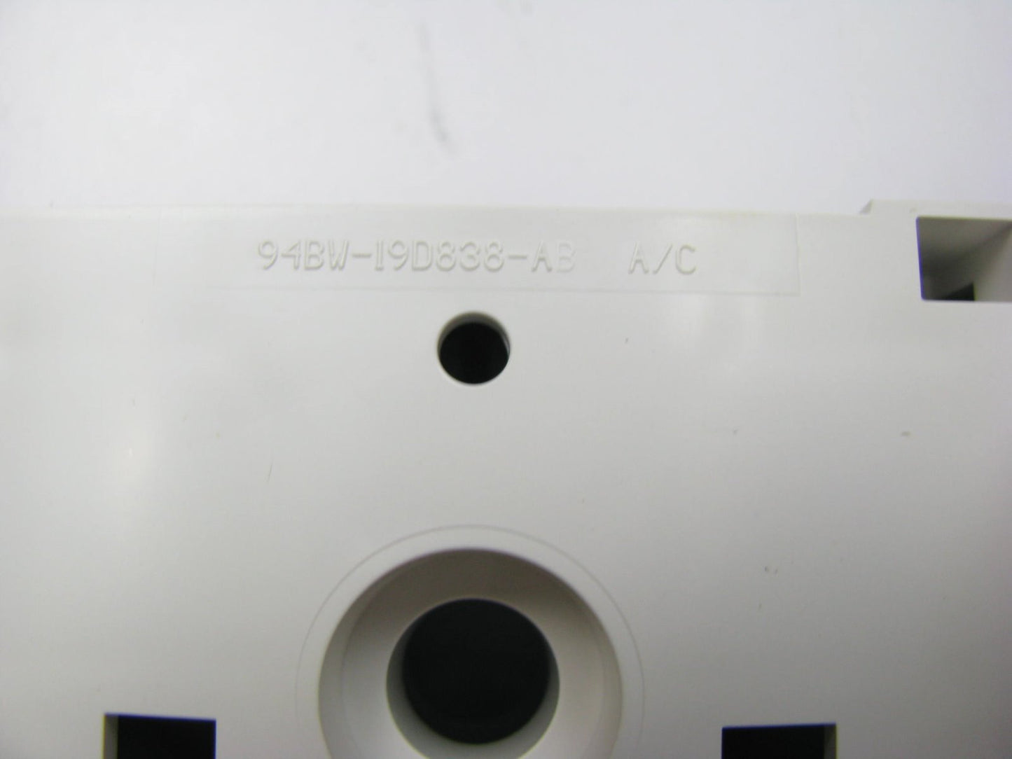 New OEM Ford F5RZ-19980-C HVAC A/C Control Face Plate 1995-1997 Mercury Mystique