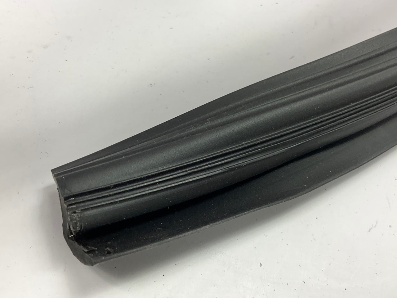 NEW - OEM Ford F5RZ-5442410-B Rear Window Reveal Molding 1995-2000 Contour