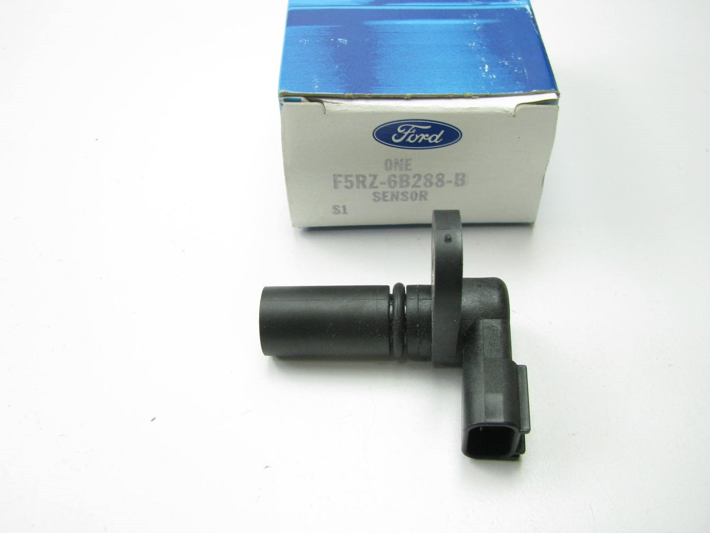 NEW GENUINE OEM Ford F5RZ-6B288-B Engine Camshaft Cam Position Sensor