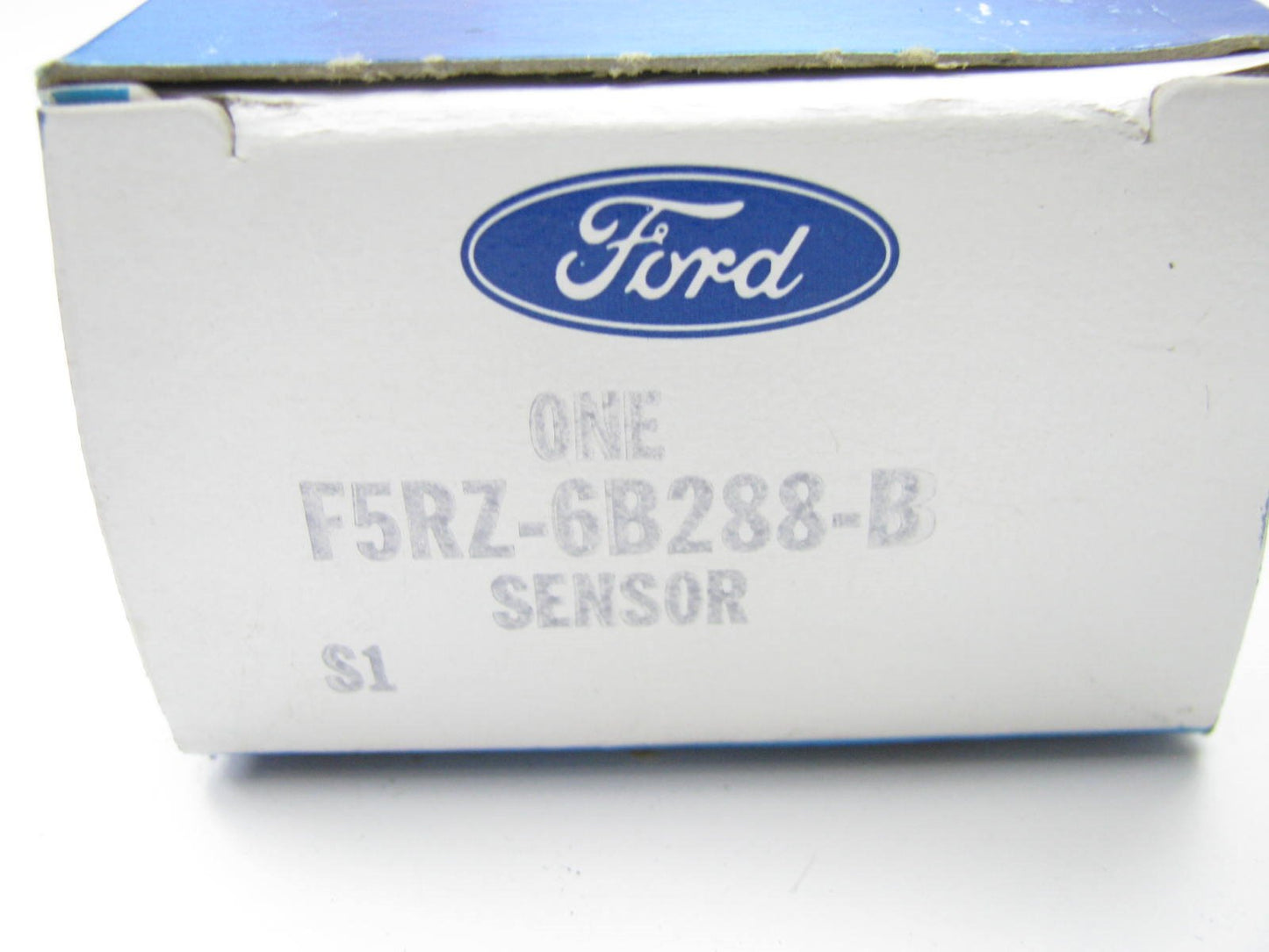 NEW GENUINE OEM Ford F5RZ-6B288-B Engine Camshaft Cam Position Sensor