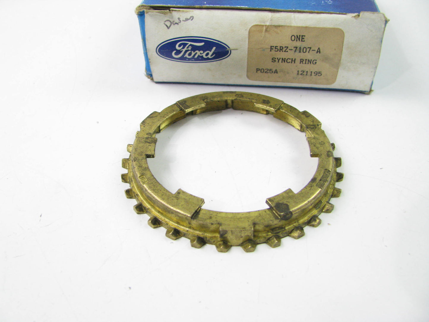 NEW OEM Ford F5RZ-7107-A Manual Transmission 3rd Gear Synchronizing Ring - MTX75