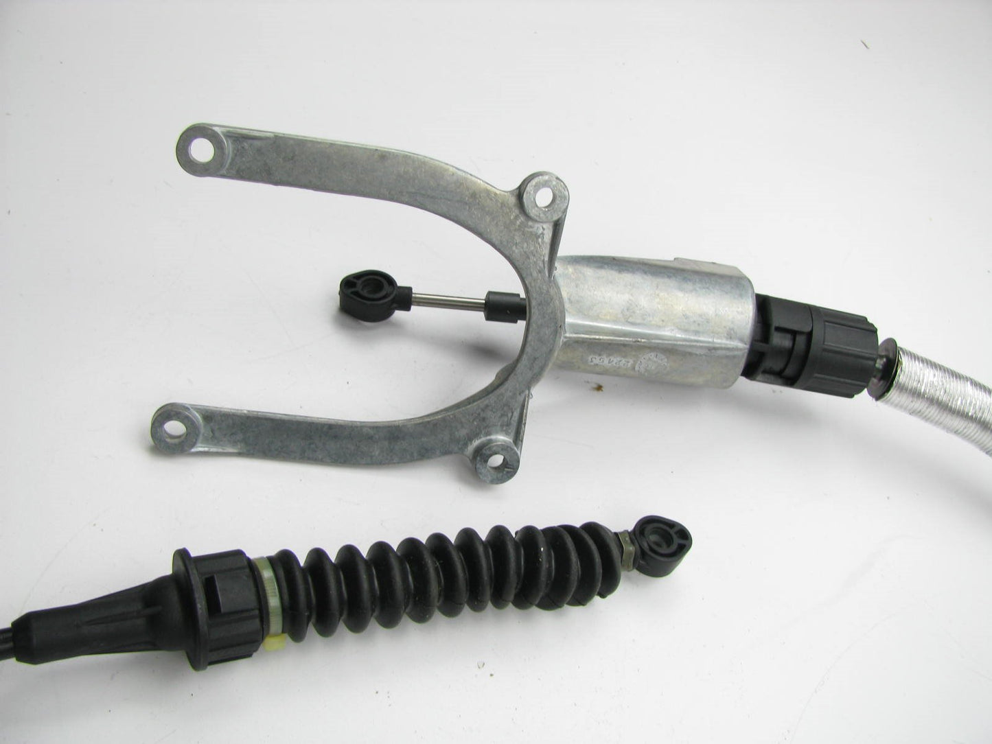 NEW Ford F5RZ-7E395-A Automatic Transmission Shift Selector Lever Control Cable