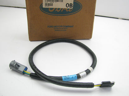 NEW - OEM Ford F5TZ-13A576-A Trailer Feed Wiring Harness For 1995-1996 Explorer