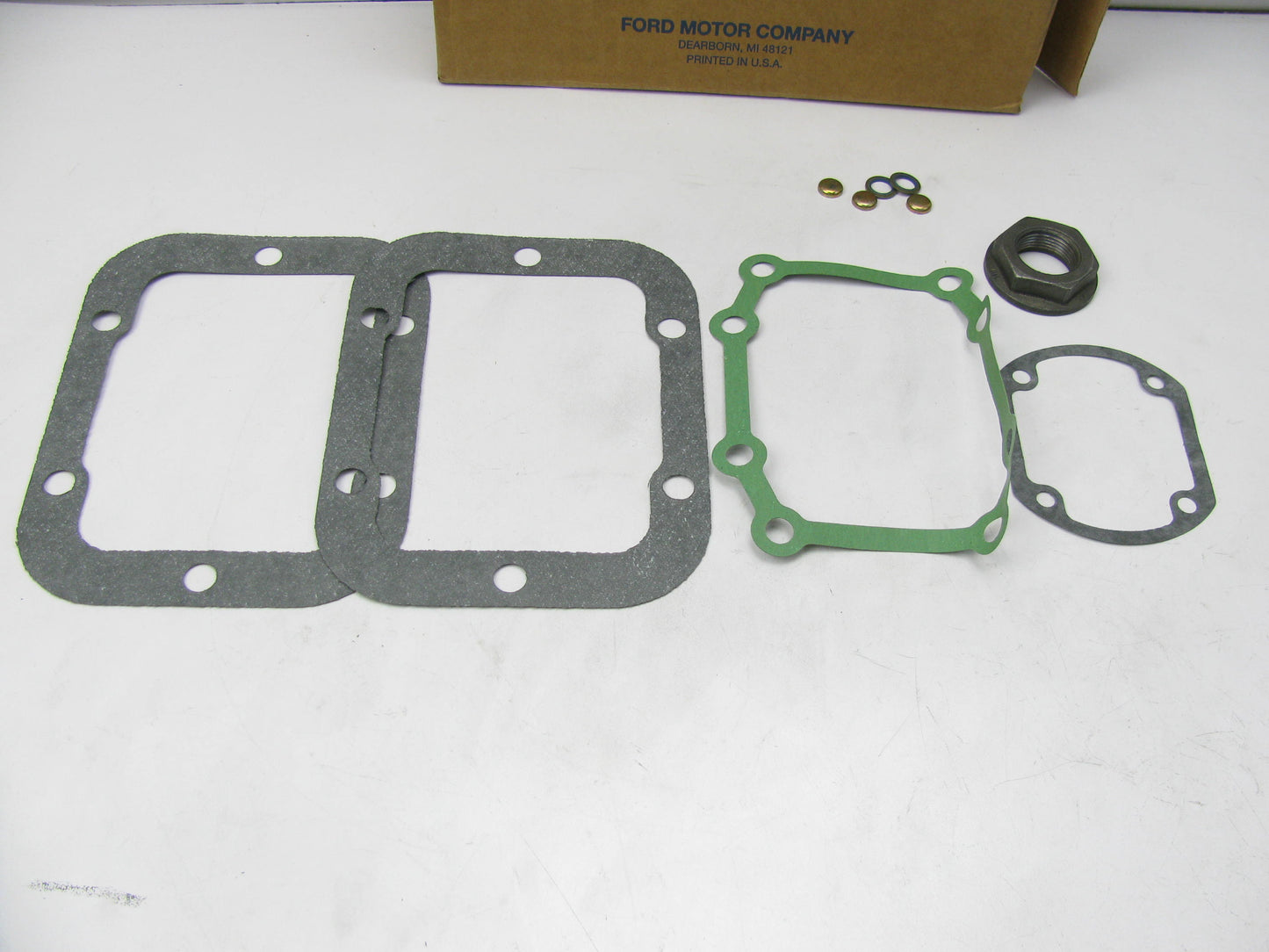NEW - OEM Ford F5TZ-7153-A Manual Transmission Gasket Kit 1995-1997 7.3L ZF5