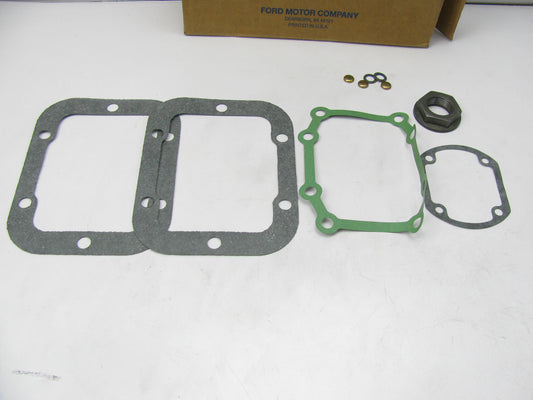 NEW - OEM Ford F5TZ-7153-A Manual Transmission Gasket Kit 1995-1997 7.3L ZF5