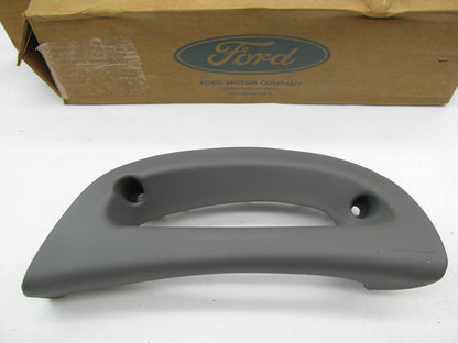 NEW - OEM Ford F62Z-6122666-ABB Right Door Pull Handle 1996-1997 Probe