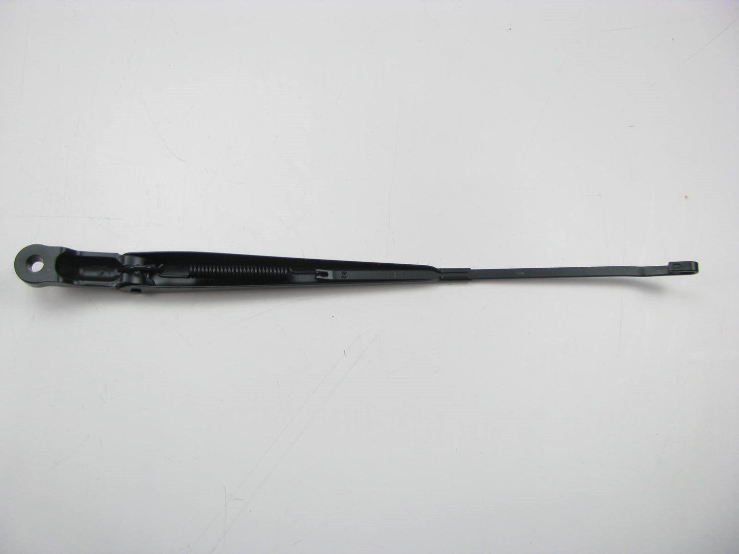 NEW - OEM Ford F65Z-17526-AA RIGHT Passenger Side Windshield Wiper Arm