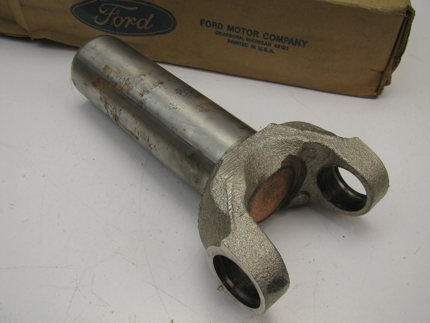NEW - OEM Ford F65Z-4841-EB Front Slip Yoke Flange 2003-2006 Expedition 4WD