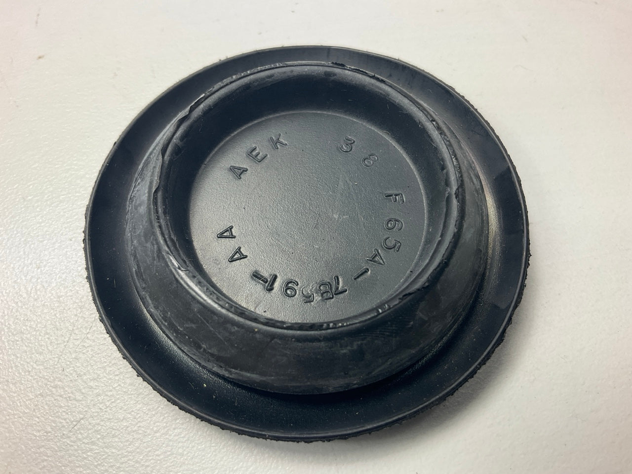NEW - OEM Ford F65Z-7K540-AA Clutch Master Cylinder Firewall Rubber Plug Cover