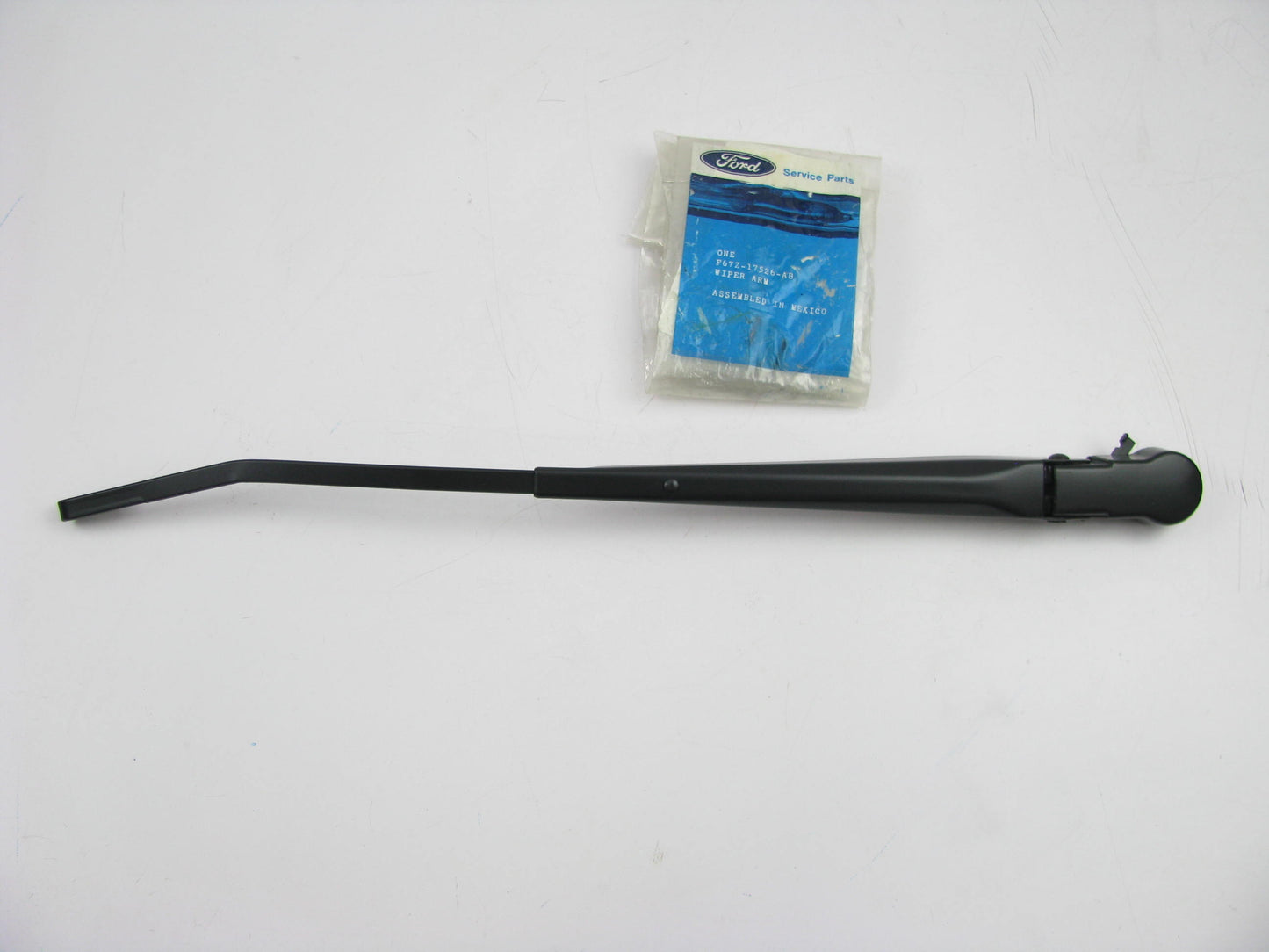 NEW GENUINE OEM Ford F67Z-17526-AB Windshield Wiper Arm - 1995-97 Ford Explorer