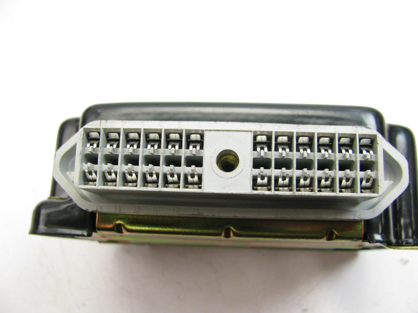 NEW OEM Ford F68Z-12B577-AA CCRM Engine Control Module Relay F68F-12B577-AA