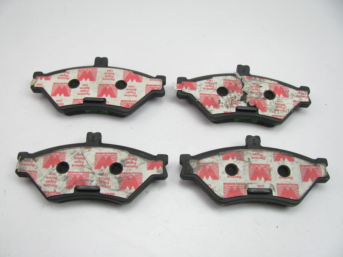 GENUINE Ford F6AZ-2001-AA Front Brake Pads 1995-1997 Crown Victoria, Town Car