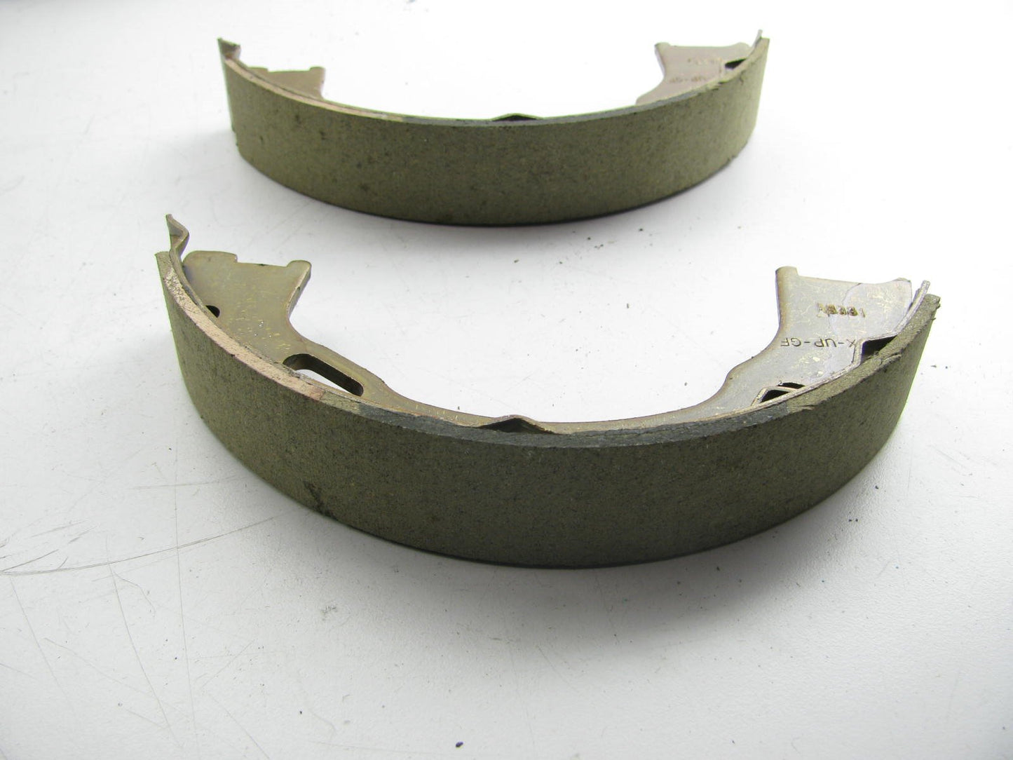 New Genuine OEM Ford F6AZ-2N712-B PARKING Brake Shoes - Does ONE WHEEL ONLY