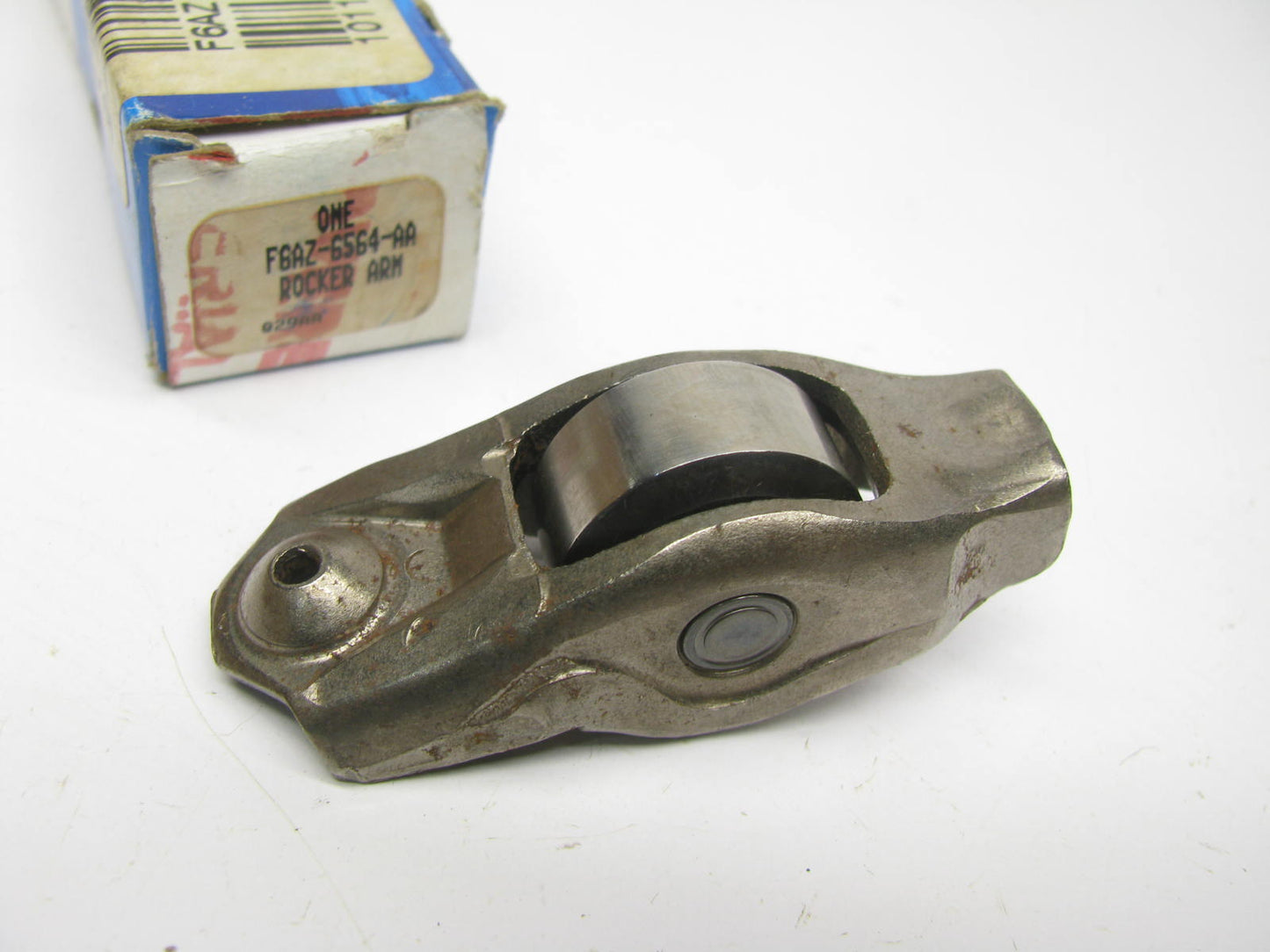 NEW - OEM Ford F6AZ-6564-AA Engine Rocker Arm