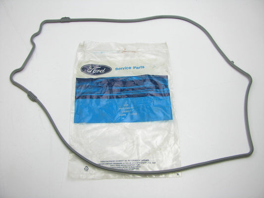 NEW - OEM Ford F6AZ-6584-AA Right Valve Cover Gasket 1996-2002 4.6L-V8 SOHC