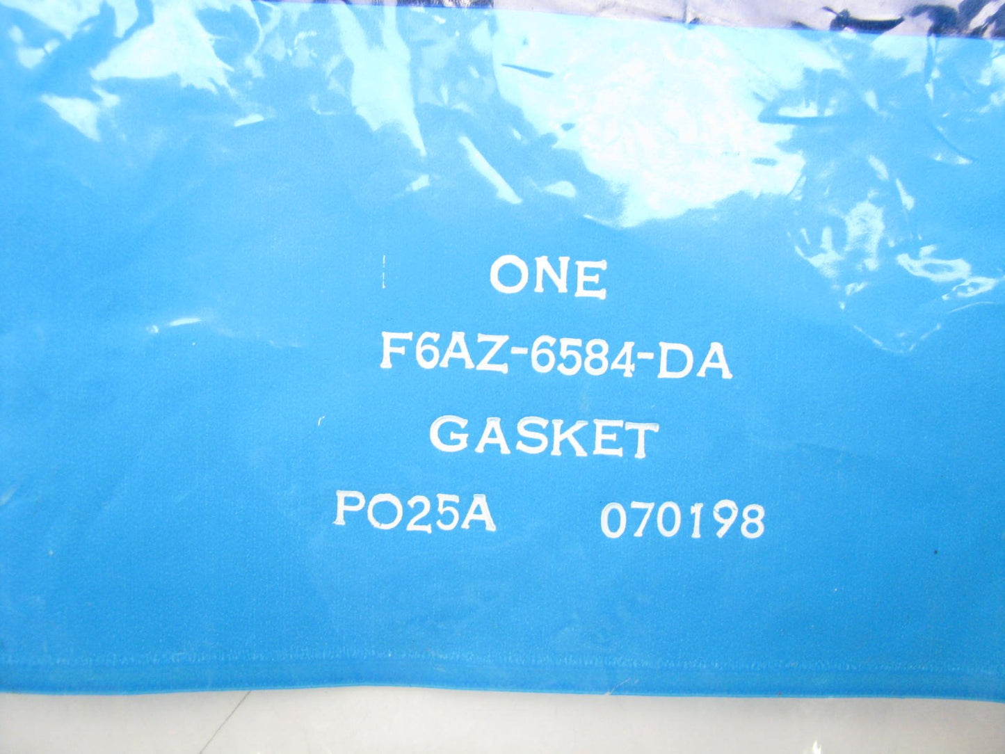 NEW - OEM Ford F6AZ-6584-DA Valve Cover Gasket - Left