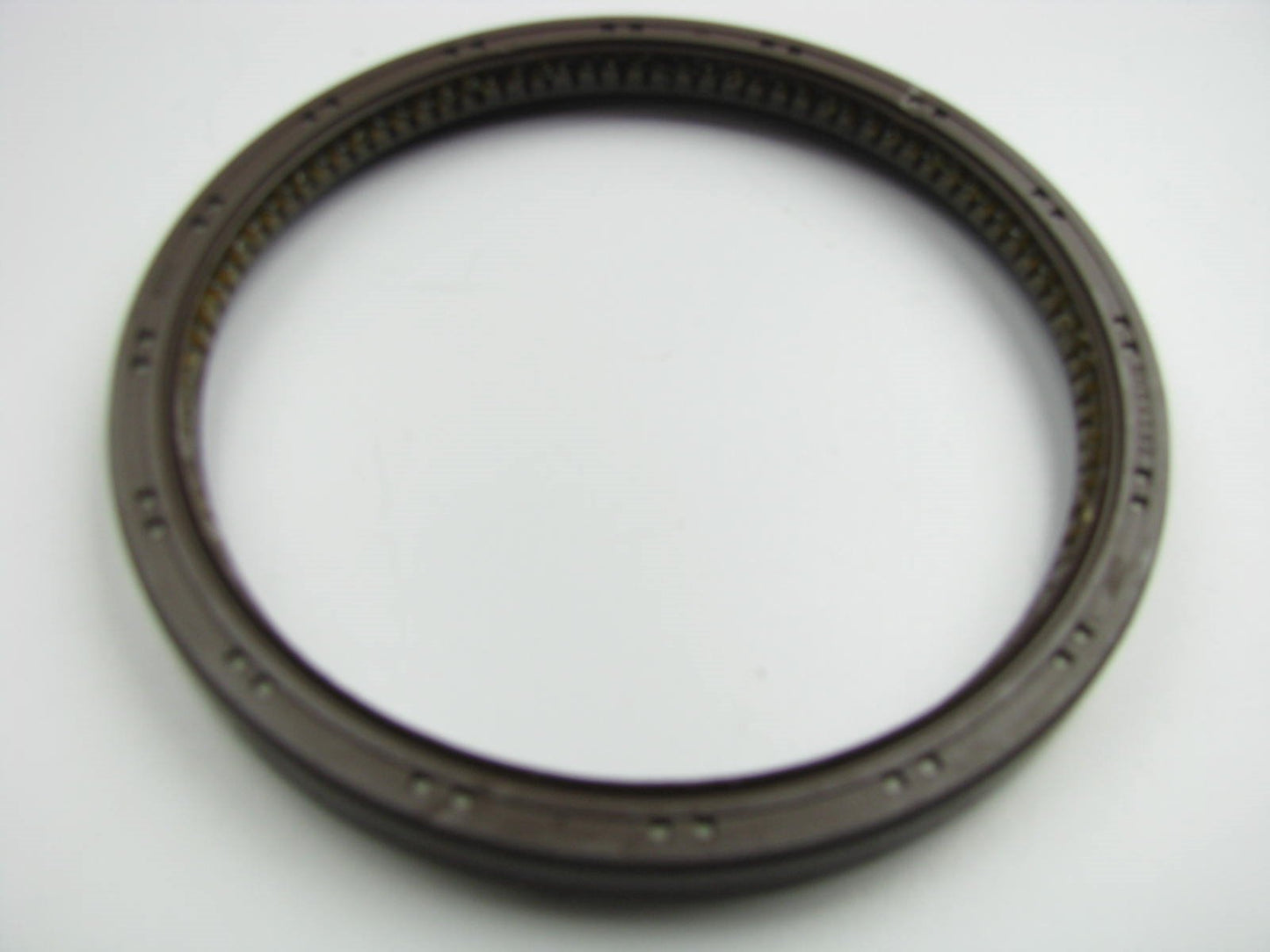 NEW GENUINE OEM Ford F6DZ-6701-AA Rear Main Seal - 1996-1999 Taurus SHO 3.4L V8