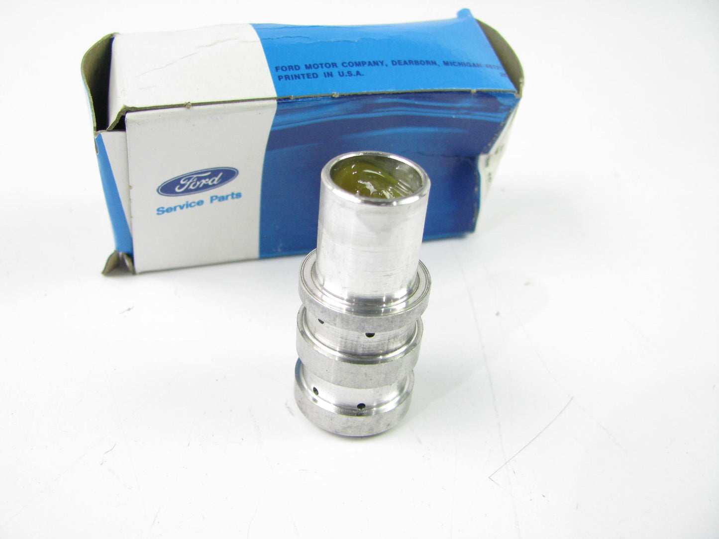 NEW - OEM Ford F6DZ-7C020-A Automatic Transmission Accumulator Valve, AXOD