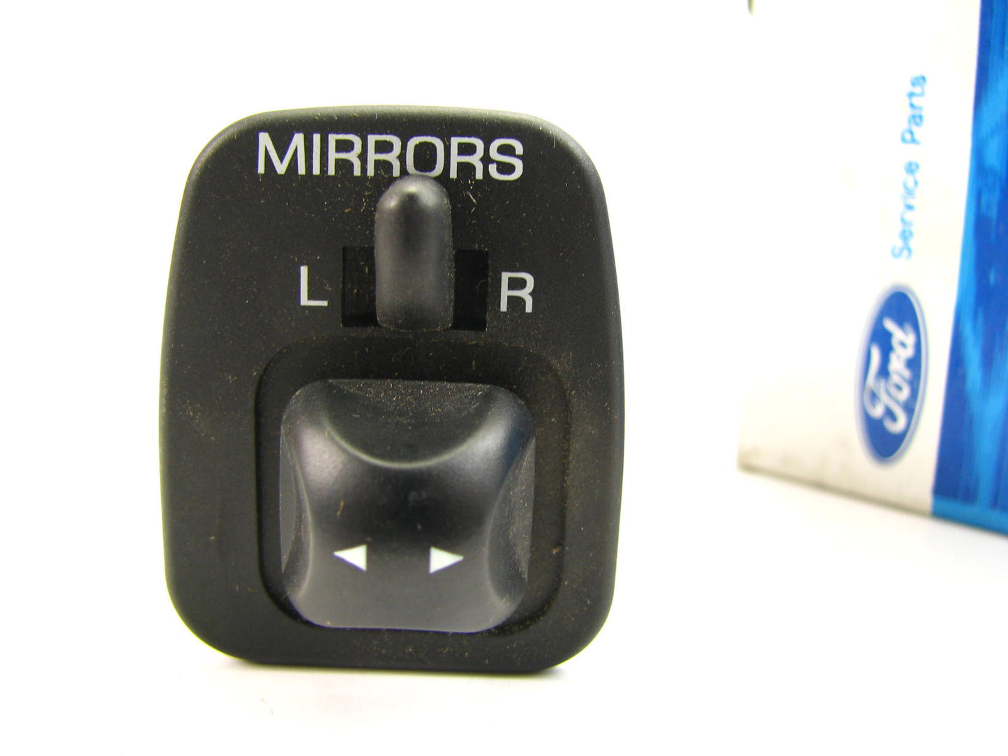 NEW - OEM Ford F6HZ-17B676-A Power Mirror Adjust Switch - F6HT-17B676-AA