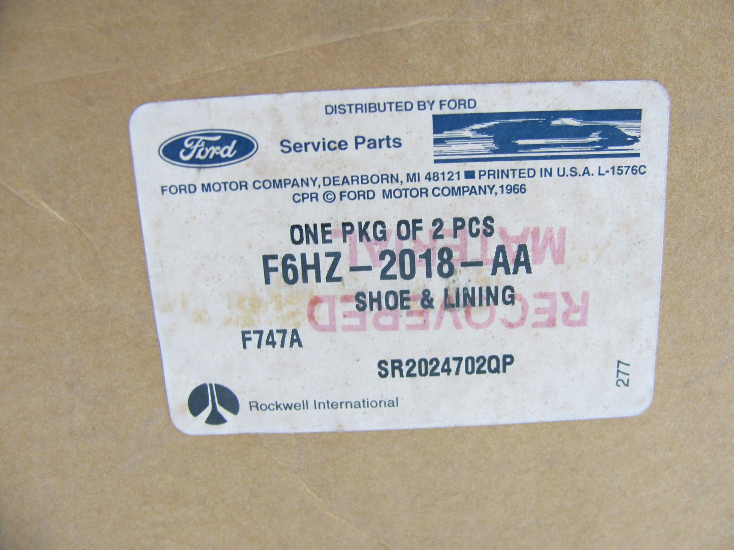 NEW - OEM Ford F6HZ-2018-AA Front Drum Brake Shoes - 15X4'' Rockwell