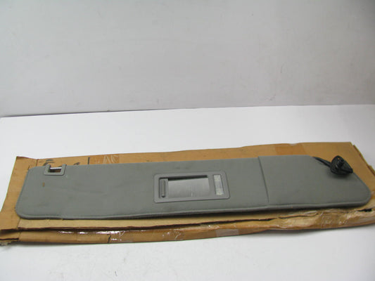 NEW - OEM Ford F6HZ-8004104-CAZ Front Left Illuminated Sun Visor 1996-97 Aeromax