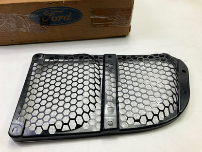 NEW OEM Ford F6HZ-9B636-A Engine Air Cleaner Duct Screen, Right 96-97 L-Series