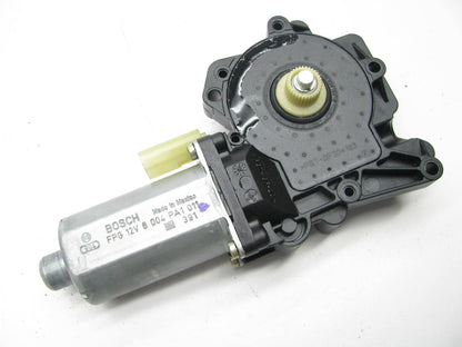 NEW - OEM GENUINE Ford F6RZ-5423394-AA Right Passengers Side Power Window Motor