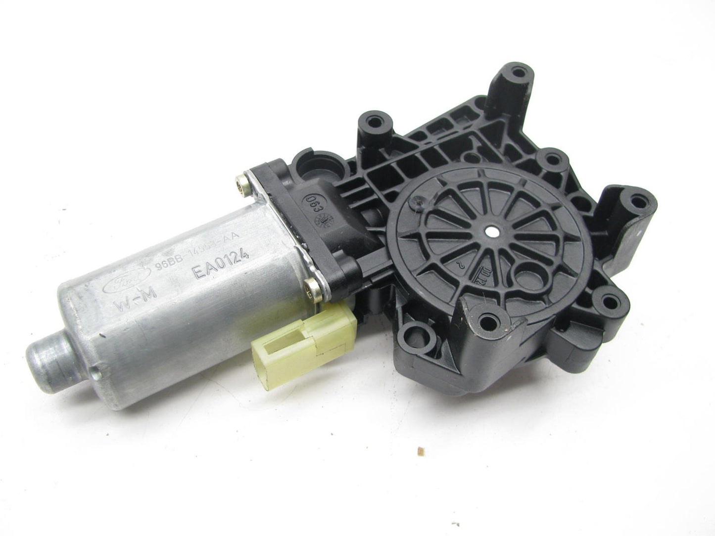NEW - OEM GENUINE Ford F6RZ-5423394-AA Right Passengers Side Power Window Motor