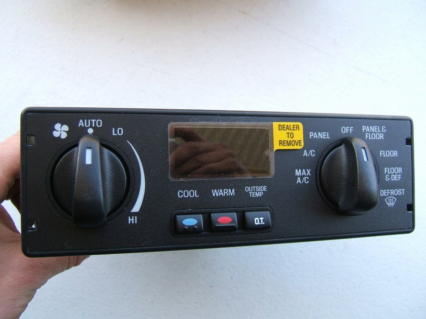 NEW - OEM Ford F6SZ-19980-CA EATC A/C Heater Control Panel 1994-97 Thunderbird
