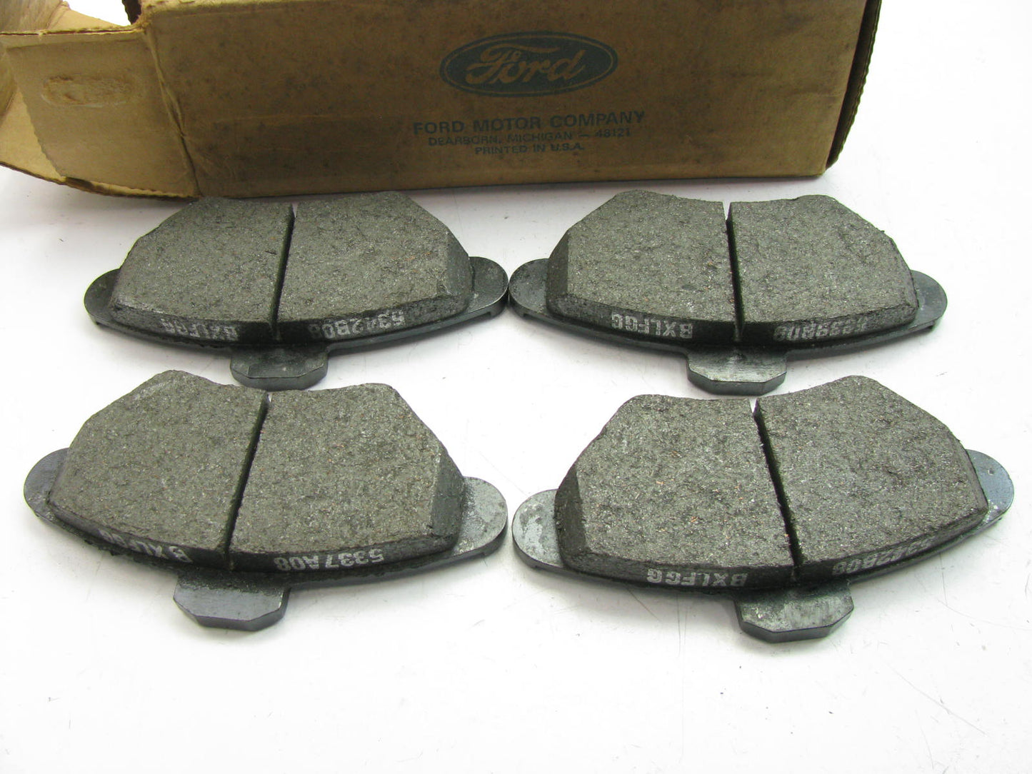 NEW OEM Ford F6SZ-2001-BB FRONT Brake Pads 1994-98 Mustang, 1993-97 Thunderbird