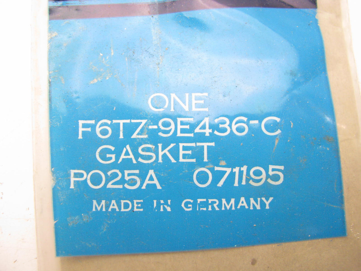NEW - OEM Ford F6TZ-9E436-C Engine Intake Manifold Gasket 1996-2000 4.0L