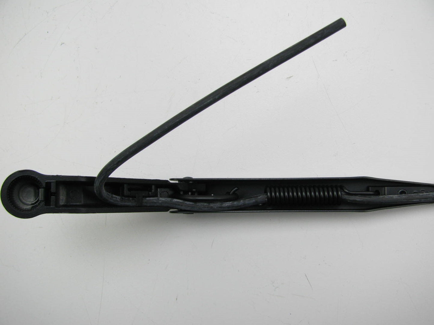 NEW GENUINE Rear Wiper Arm For 1996-1998 Mercury, Villager  F6XZ17526AC
