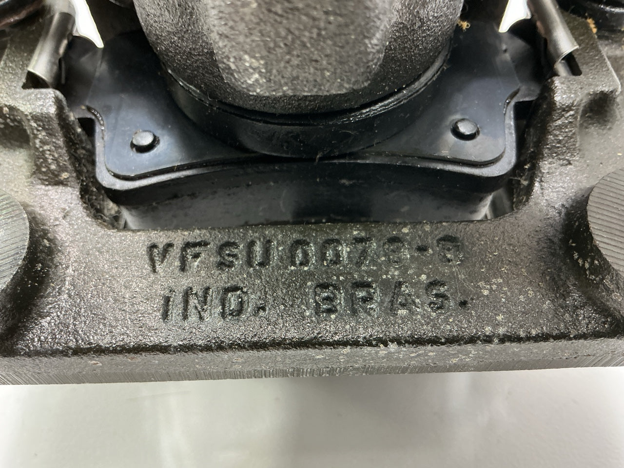 NEW - OEM Ford F6ZZ-2552-AA Rear Right Brake Caliper For 1994-1998 Mustang