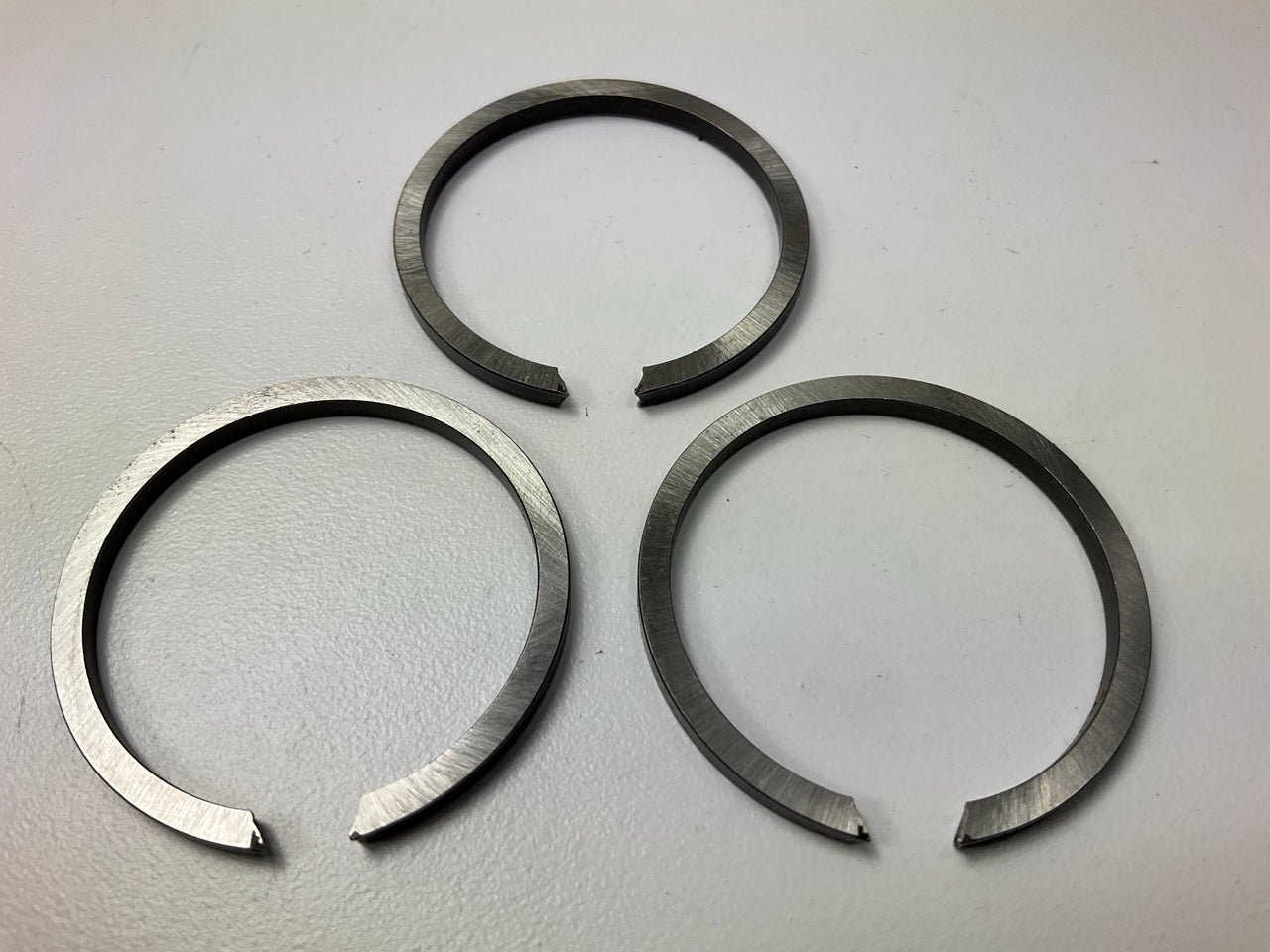 (3) NEW - OEM Ford F6ZZ-7064-A Manual Transmission Snap Ring, T45OD