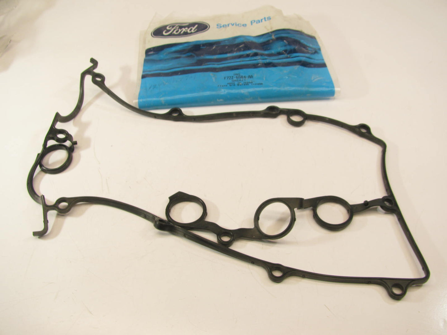 NEW GENUINE OEM Ford F72Z-6584-AA Valve Cover Gasket - 1993-1997 Ford Probe 2.0L