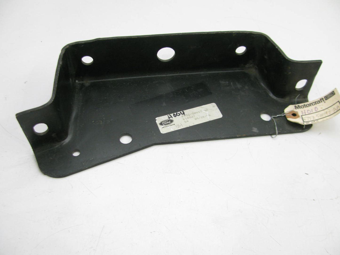 NEW - OEM Ford F75Z-5M497-AA Torsion Bar Reinforcement Bracket 1997-04 F150 4WD