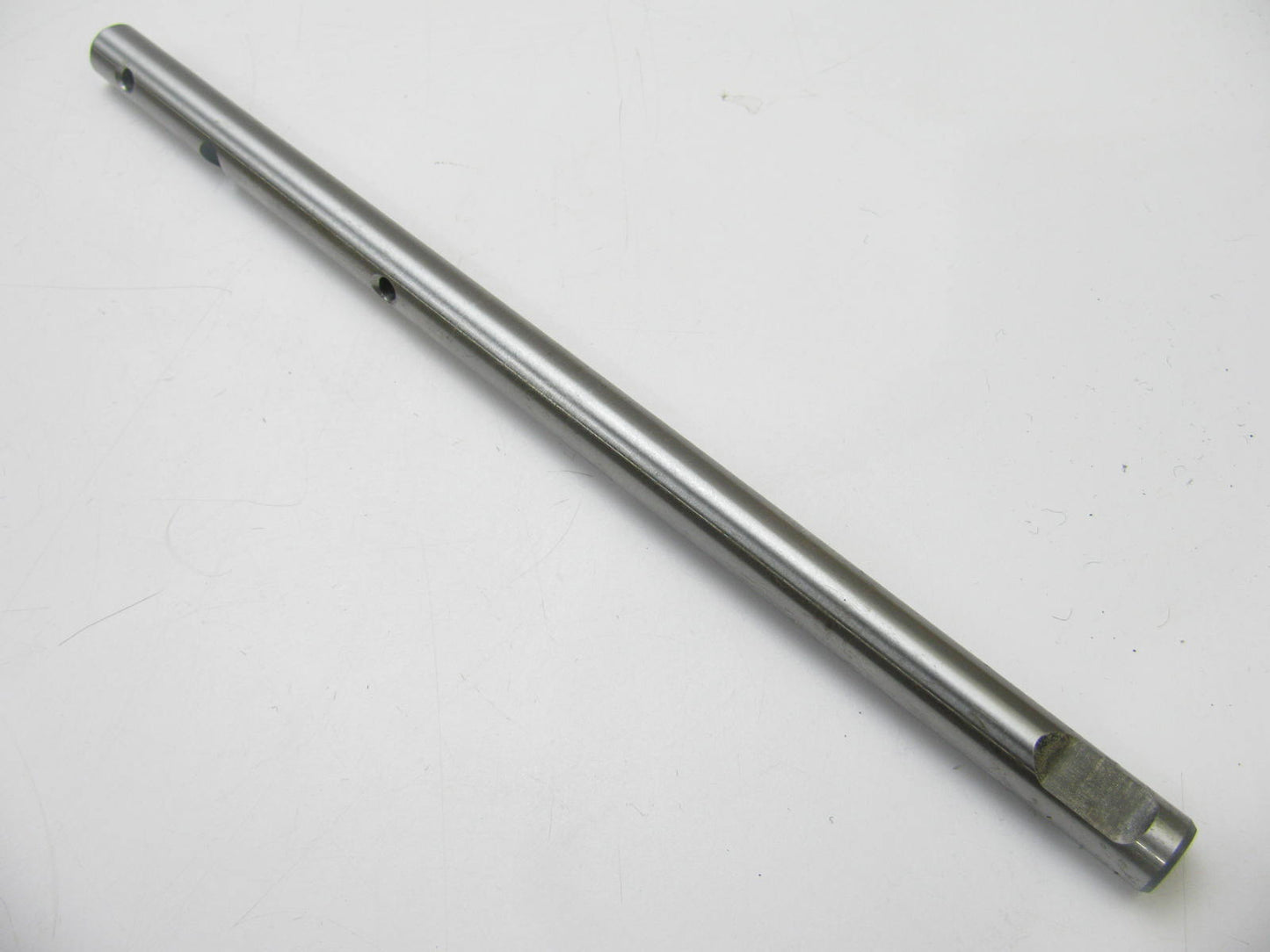 NEW - OEM Ford F75Z-7334-AA Manual Transmission Fifth & Reverse Shift Rod, M5R2