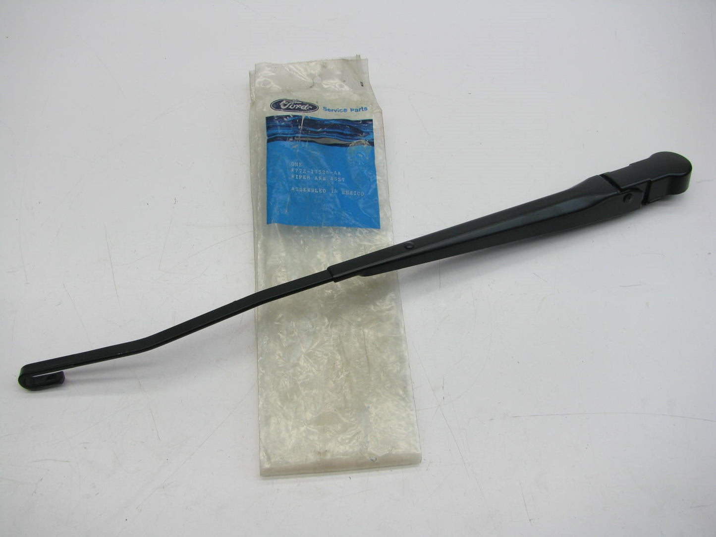 NEW GENUINE OEM Ford F77Z-17526-AA Windshield Wiper Arm