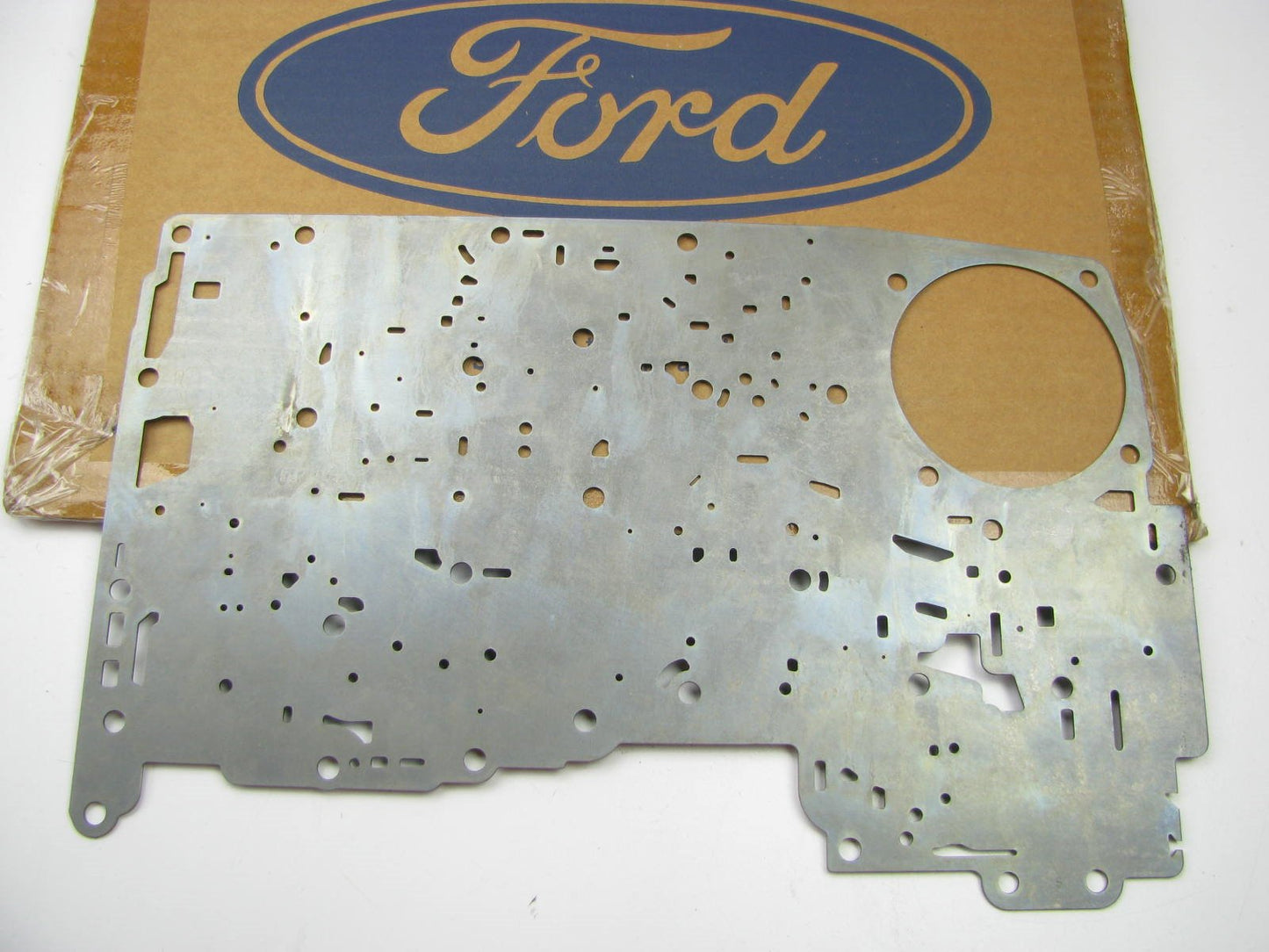 New OEM Ford Automatic Trans Valve Body Separator Plate Gasket 4.0L V6 5R55ENew