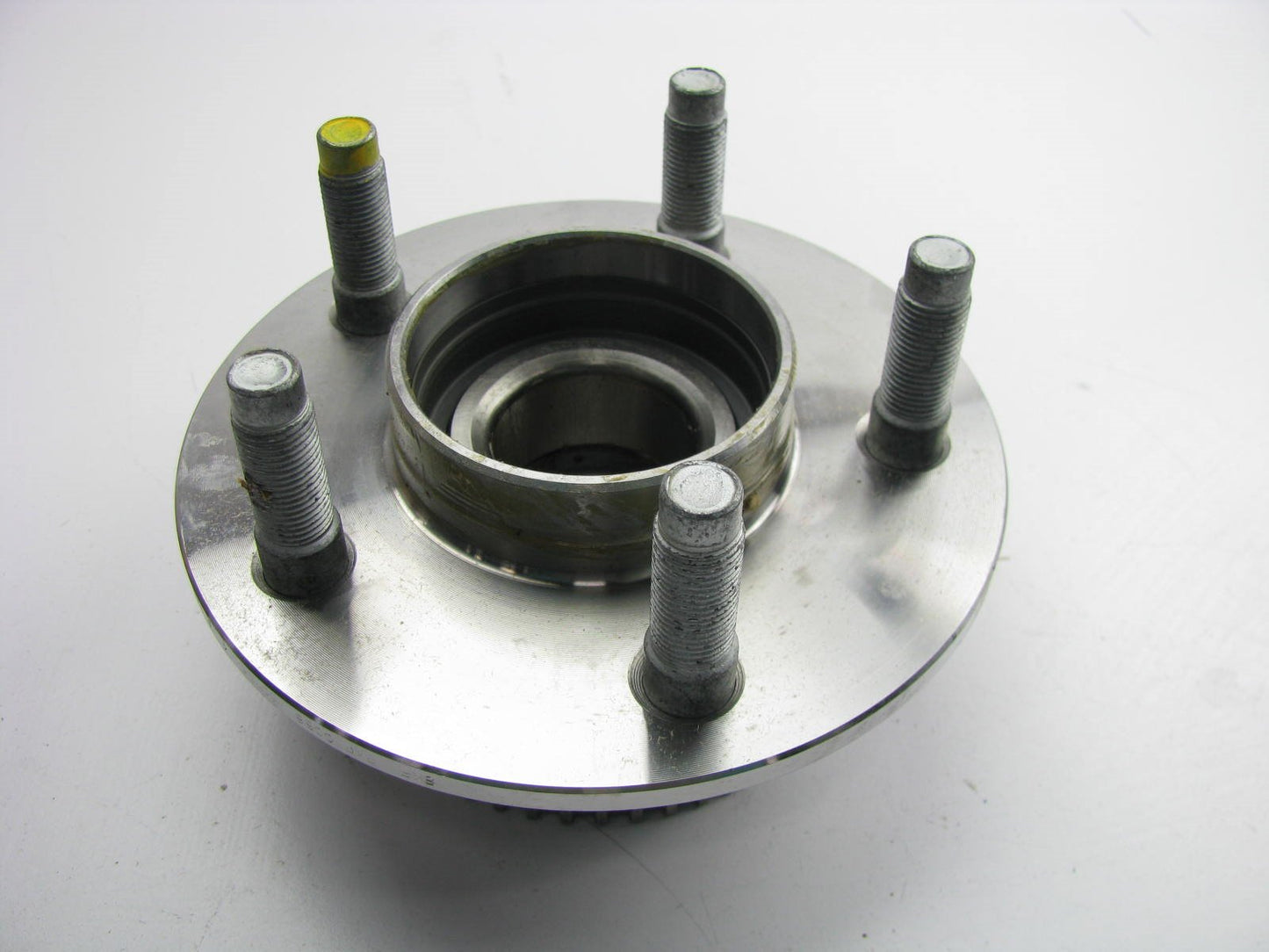 New Genuine FRONT Wheel Bearing Hub OEM  - 1994-97 Crown Victoria F7AZ-1104-AC
