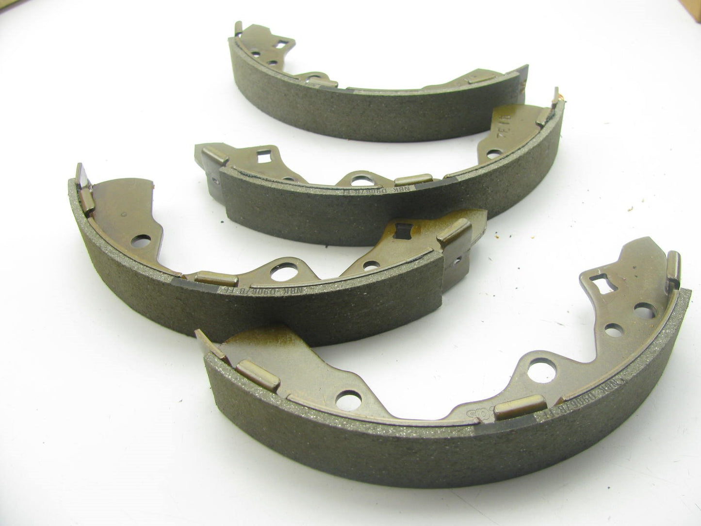 NEW GENUINE OEM Ford F7CZ-2200-BA Rear Drum Brake Shoes
