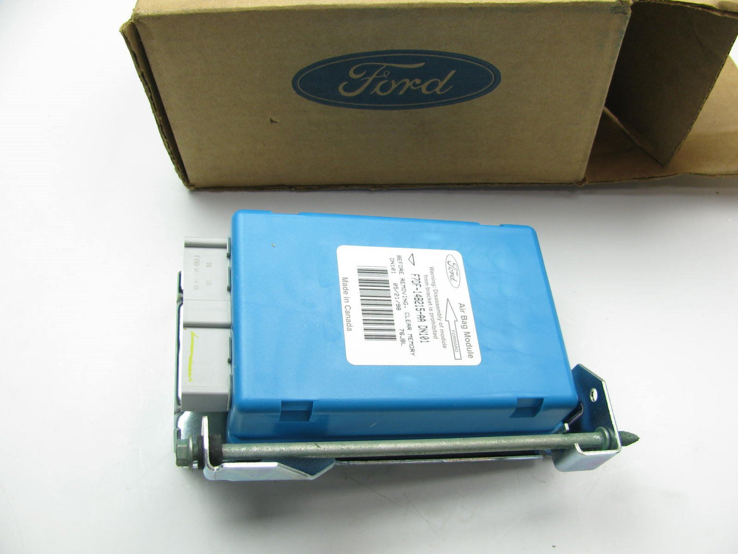NEW Genuine OEM 1997 Ford Taurus SRS Control Module F7DF-14B215-AA