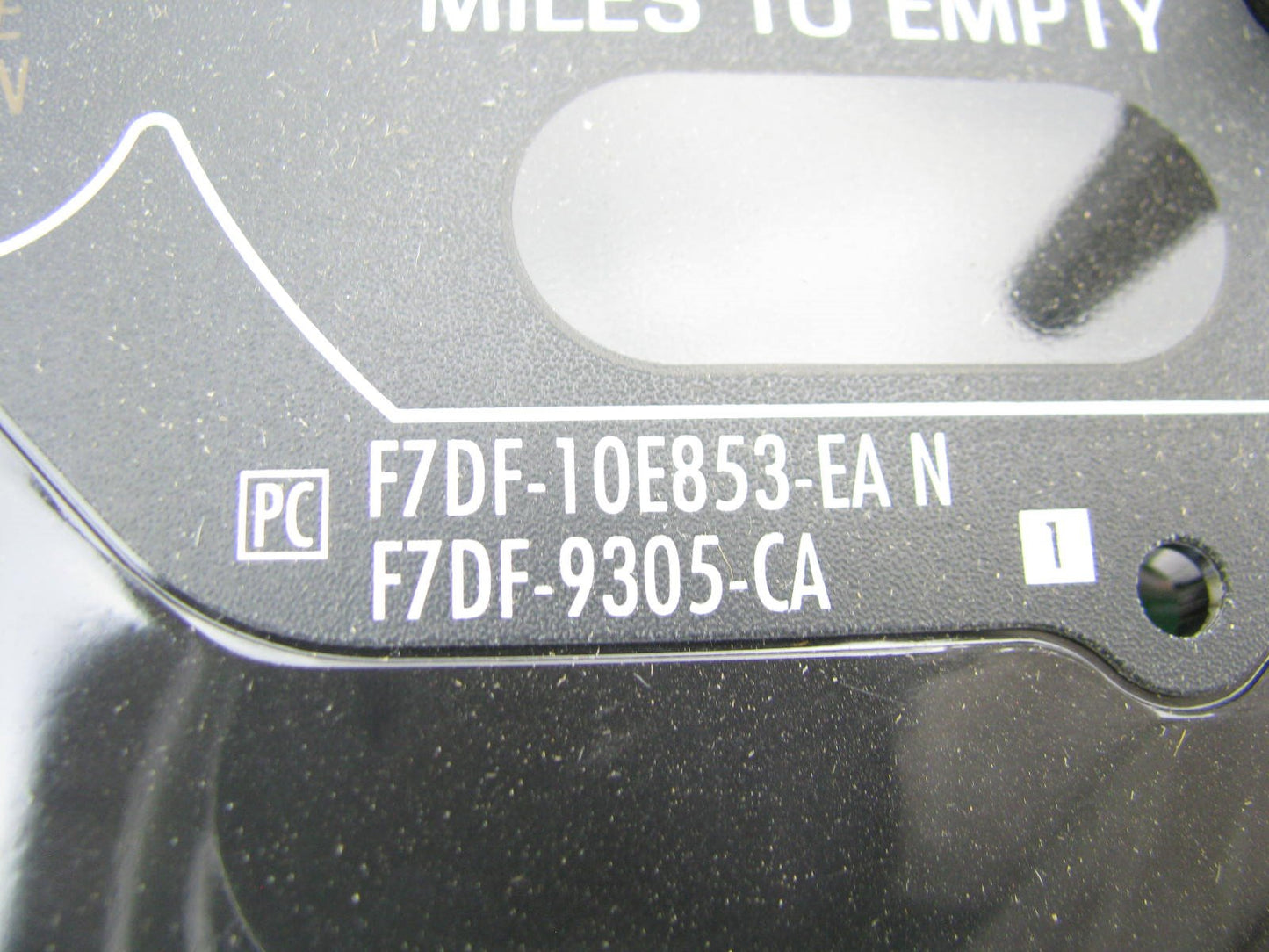 NEW GENUINE OEM Ford F7DZ-9305-CA Fuel / Water Temp Gauge 97-98 Taurus FLEX FUEL