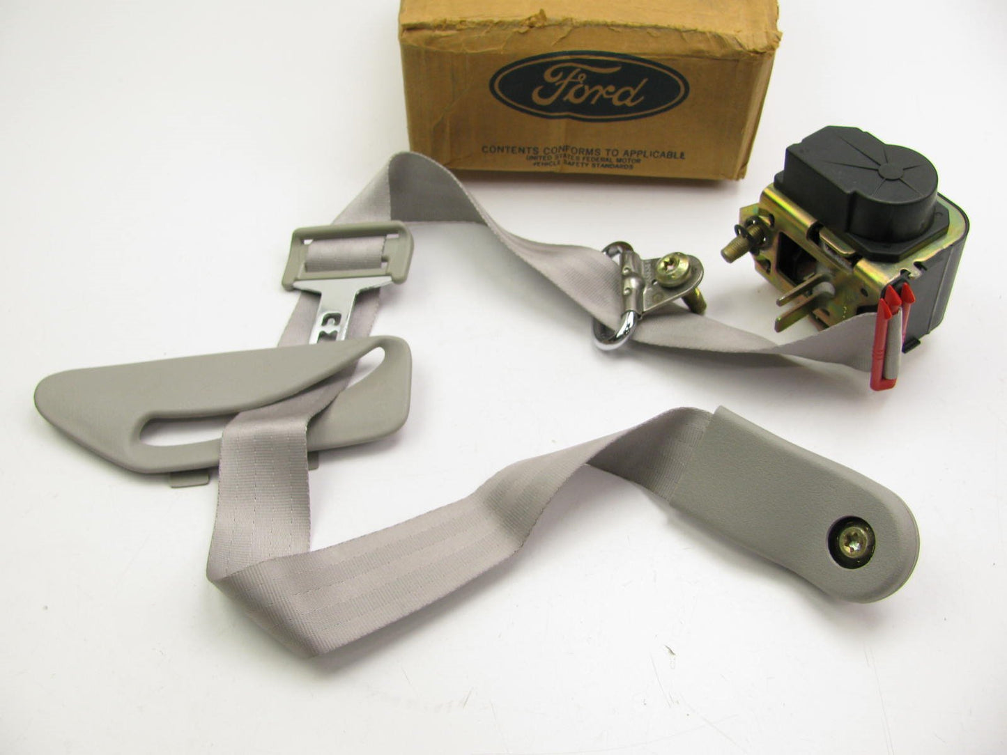 NEW - OEM Ford F7LZ-63611B69-AAE Rear Left Seat Belt Retractor 1997-98 Mark VIII