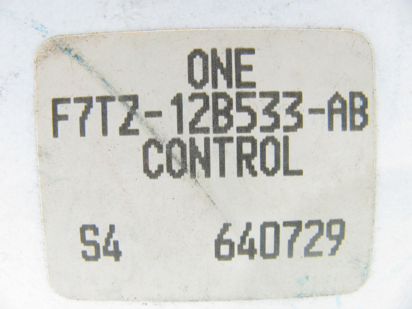 NEW - OEM Ford F7TZ-12B533-AB Diesel Glow Plug Relay